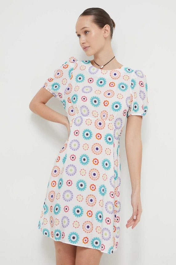 Desigual ruha rövid fehér 24SWVW44