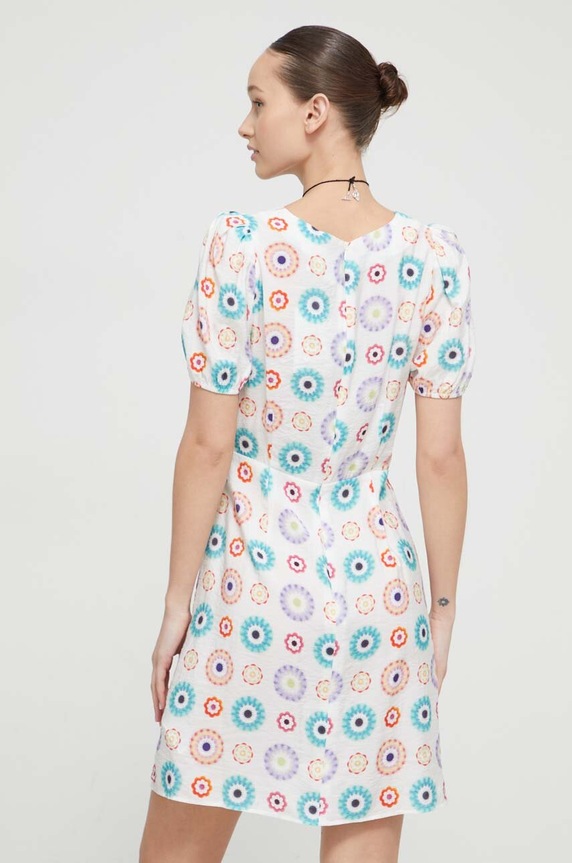 Ruházat Desigual ruha 24SWVW44 fehér