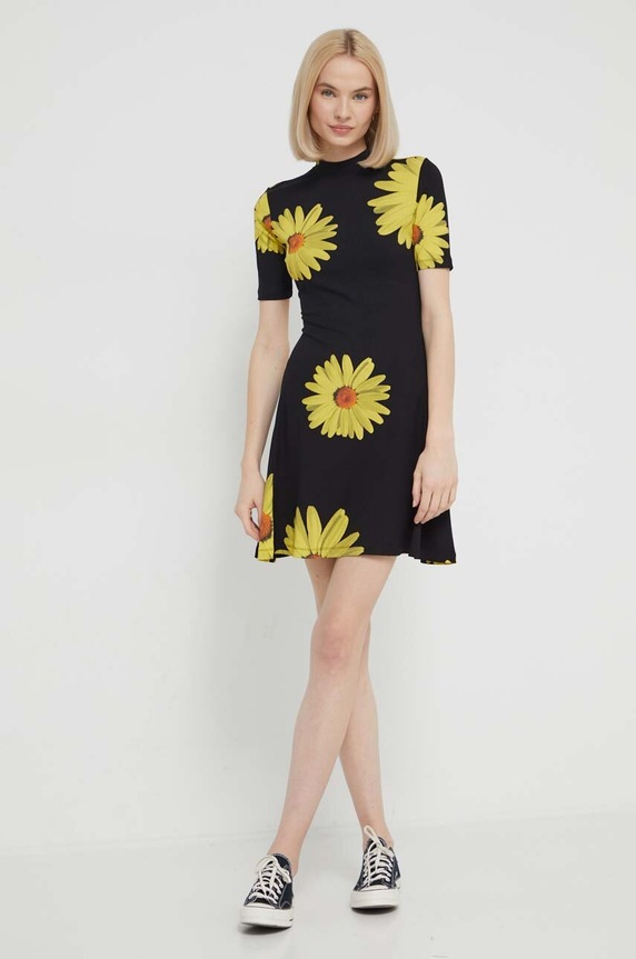 Desigual sukienka MARGARITAS 24SWVK70 czarny SS24