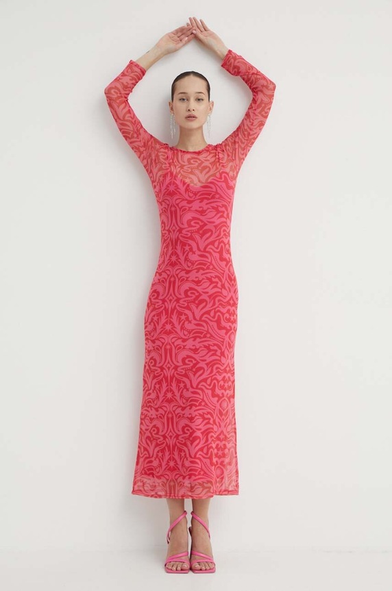 Рокля Never Fully Dressed еластичен розов NFDDR1213.Pink
