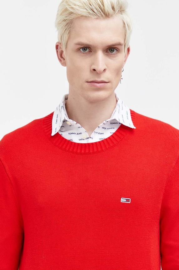Tommy Jeans sweter bawełniany czerwony DM0DM18370