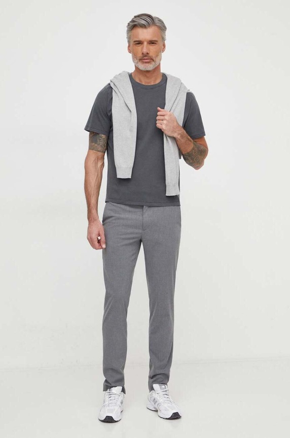 United Colors of Benetton pulover za muškarce od pamuka 1098U4486 siva SS26