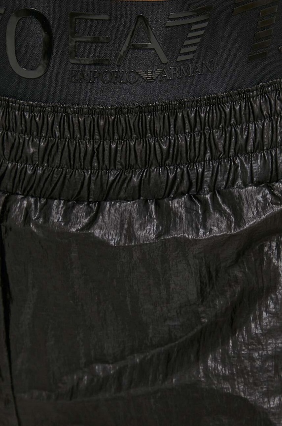 Σορτς EA7 Emporio Armani μαύρο TNFQZ.3DTS68.1200