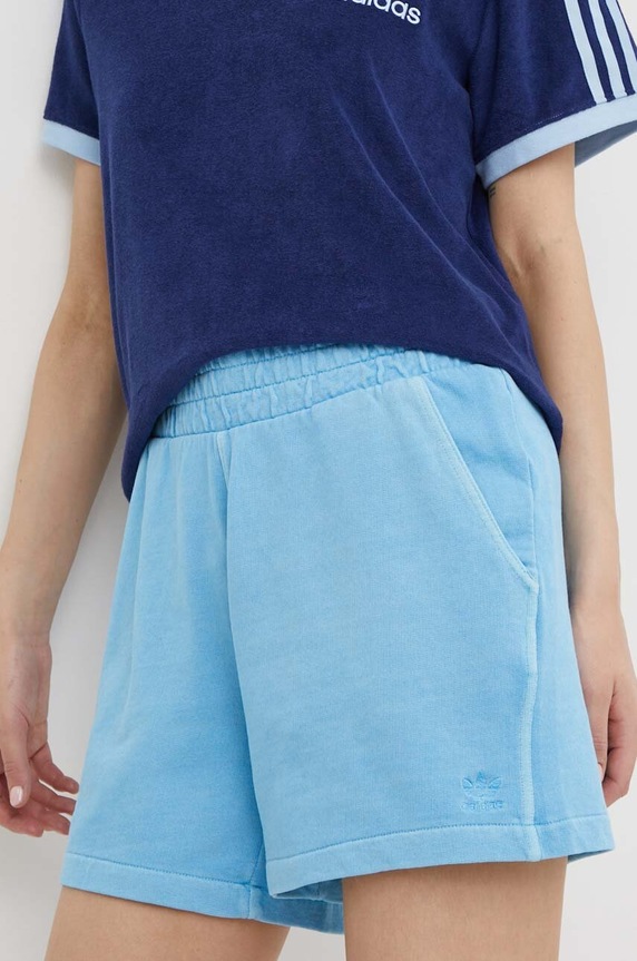 Βαμβακερό σορτσάκι adidas Originals βαμβάκι μπλε IT4285