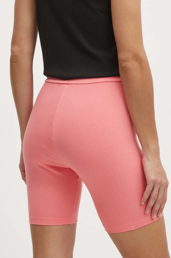 Oblečenie Šortky Puma 624267 ružová
