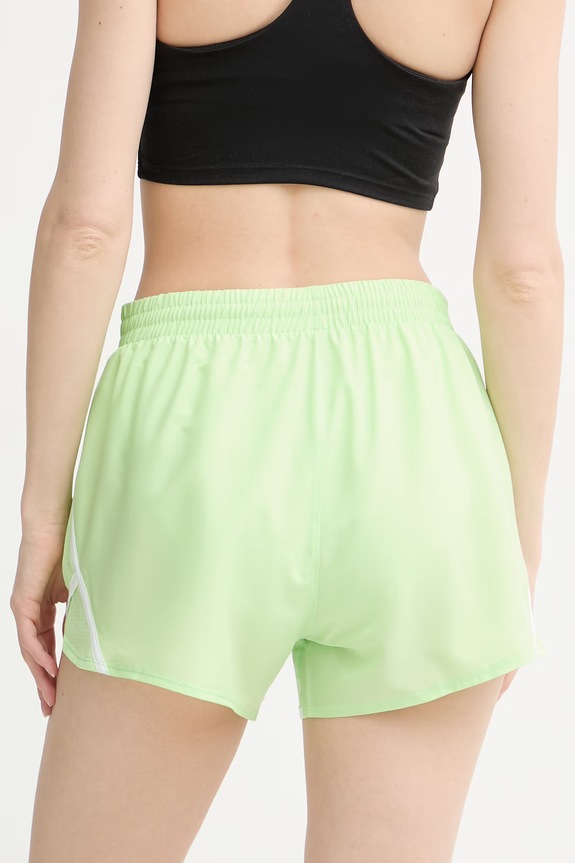 Ρούχα Under Armour σορτς αθλητικά γυναικεία Fly By 1382438 πράσινο