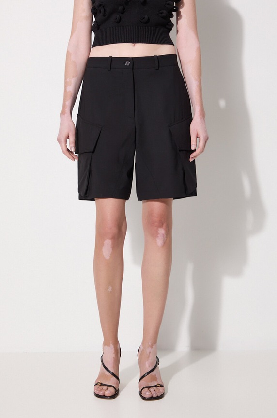 JW Anderson szorty wełniane Cargo Tailored Shorts pozostałe czarny SR0094.PG1321.999