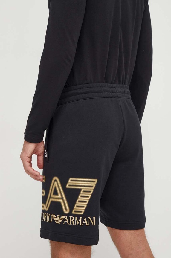 Odzież EA7 Emporio Armani szorty bawełniane 3DPS76.PJSHZ.0208 czarny