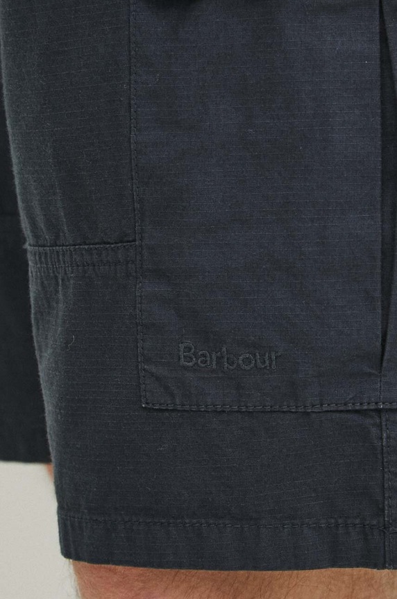 Barbour szorty bawełniane Essentials granatowy MST0023