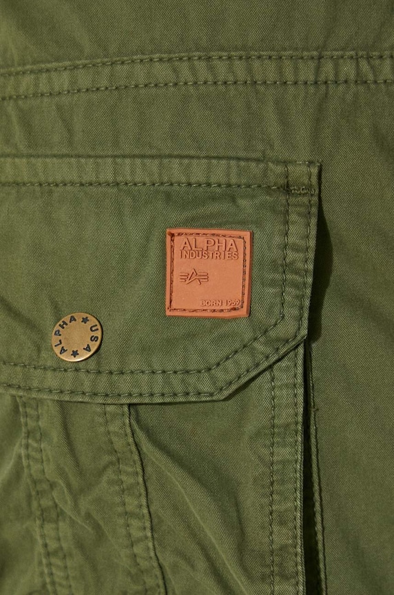 Pamučne kratke hlače Alpha Industries 136250 zelena
