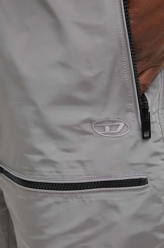 Къс панталон Diesel P-MCKELL-SHORT сив A12864.0AKAR