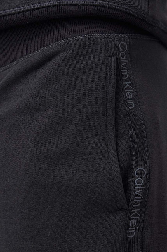 Calvin Klein Performance szorty treningowe czarny 00GMS4S851