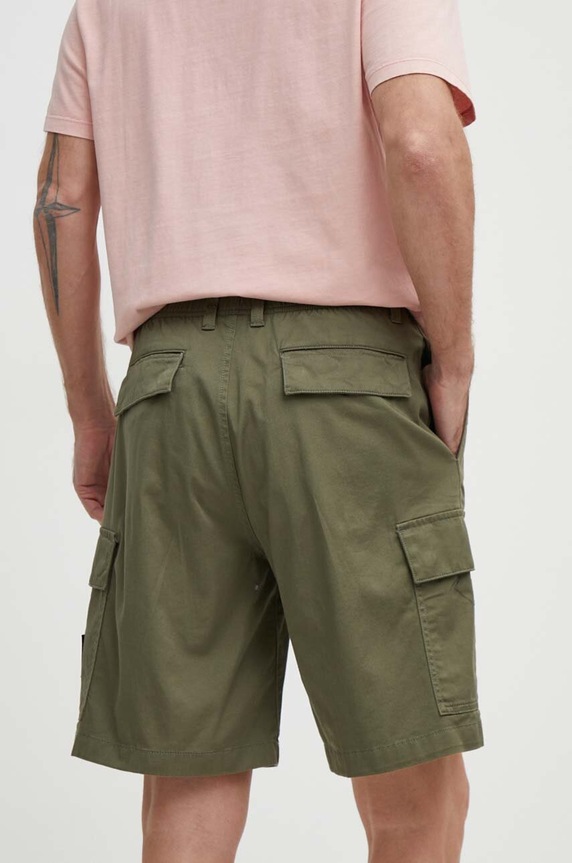 Oblečení Kraťasy Calvin Klein Jeans J30J325140 zelená