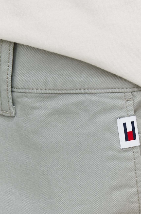 Tommy Jeans rövidnadrág zöld DM0DM18812