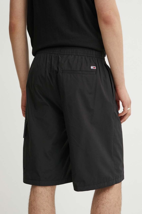 Odzież Tommy Jeans szorty DM0DM18808 czarny