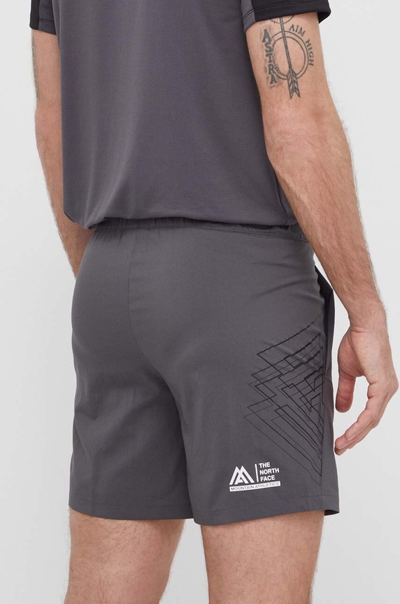 Oblečenie Športové krátke nohavice The North Face Mountain Athletics NF0A87JNWUO1 sivá