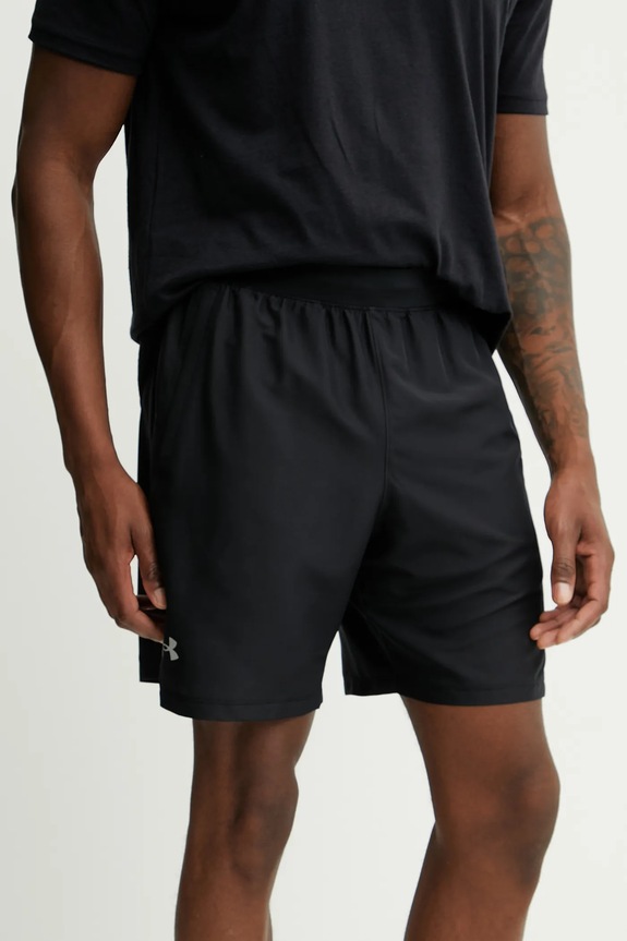 Under Armour pantaloncini sportivi da uomo stampa all-over nero 1382620