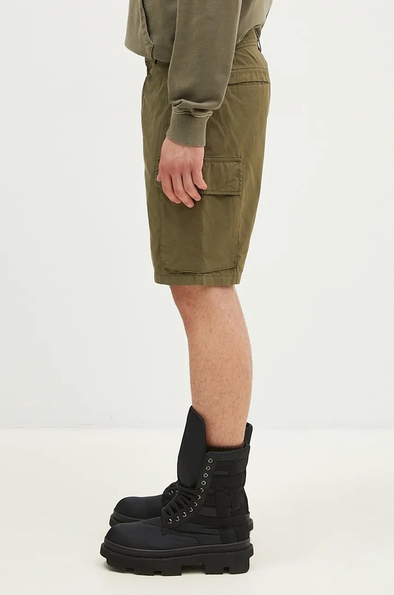 Woolrich pantaloncini in cotone Gabardine Cargo Short CFWOSH0051MRUT3665 verde SS24