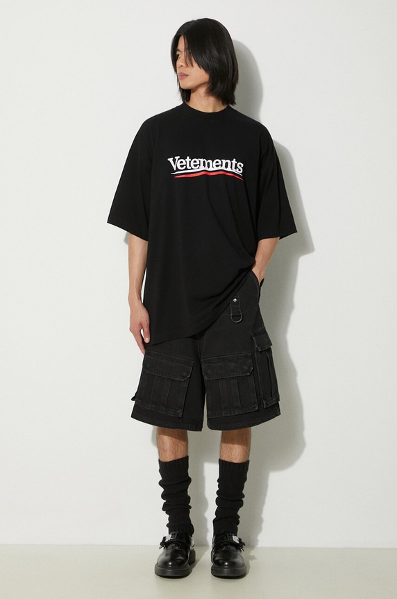 VETEMENTS denim shorts Multipocket Cargo Denim Shorts UE64SS100B black SS24