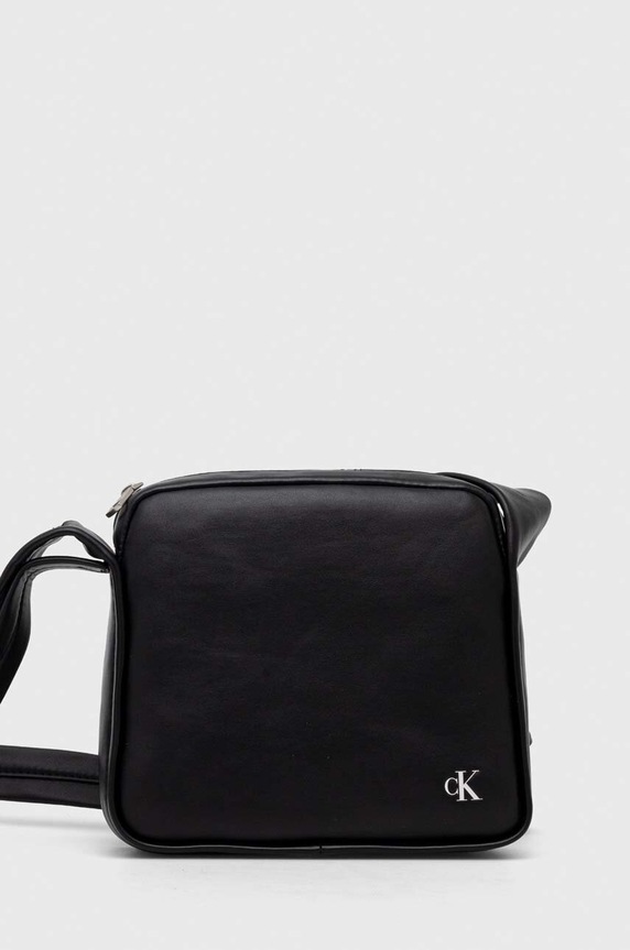 Τσάντα Calvin Klein Jeans συνθετικό μαύρο K60K611468