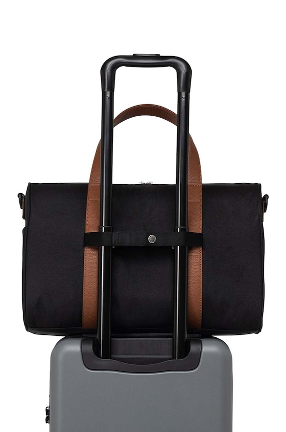 Сумка Herschel Novel Carry On Duffle Novel™ чёрный 11449.00001.OS