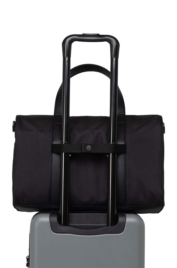 Herschel táska Novel Carry On Duffle fekete 11449.05881