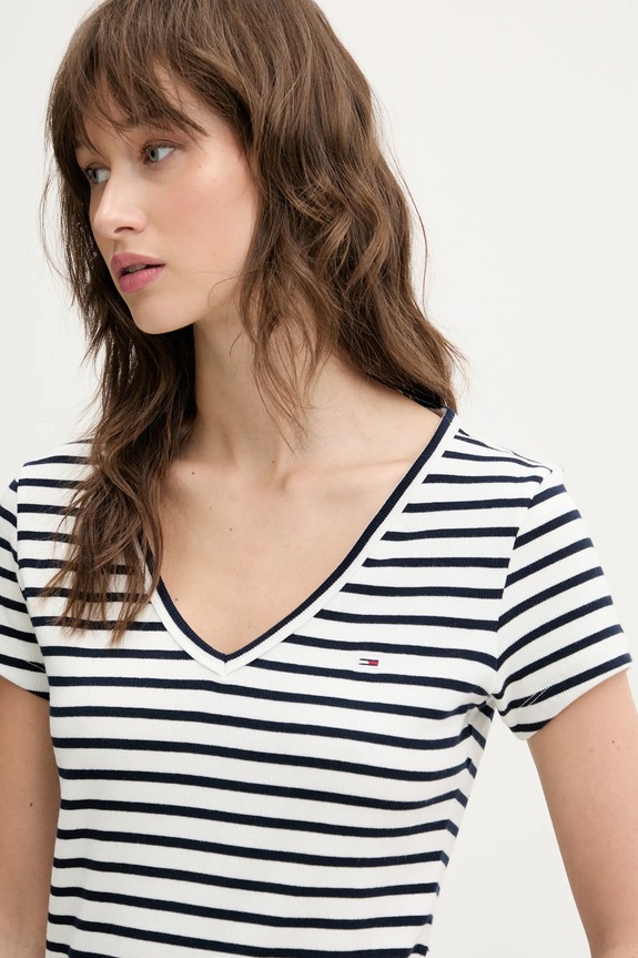 Îmbrăcăminte Tommy Jeans tricou de femei din bumbac cu elastan DW0DW17385 alb
