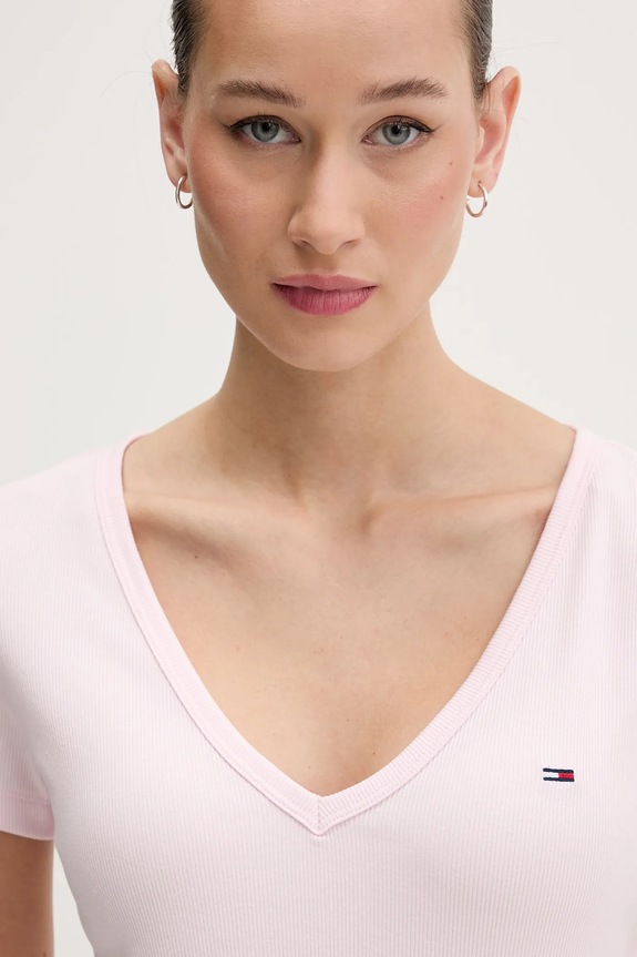 Tommy Jeans tricou de damă din bumbac cu elastan roz DW0DW17385