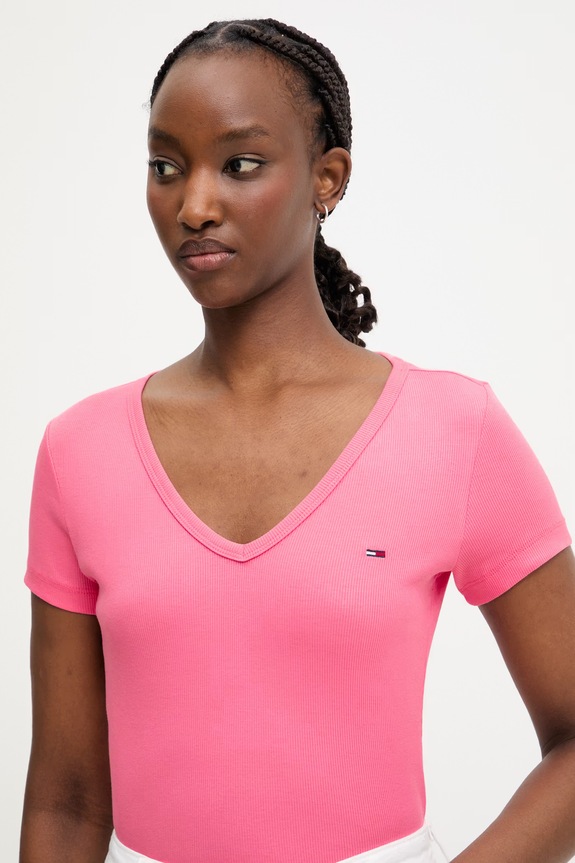 Tommy Jeans T-shirt damski bawełniany z elastanem różowy DW0DW17385