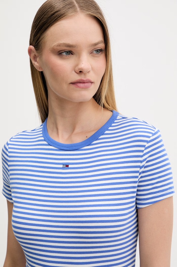 Tommy Jeans t-shirt basic damski bawełniany z elastanem niebieski DW0DW17383