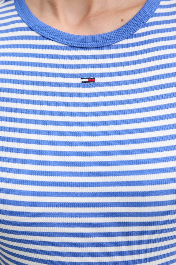 Tommy Jeans t-shirt basic damski bawełniany z elastanem DW0DW17383 niebieski