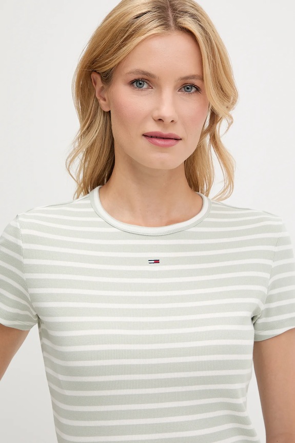 Odzież Tommy Jeans t-shirt basic damski bawełniany z elastanem DW0DW17383 zielony