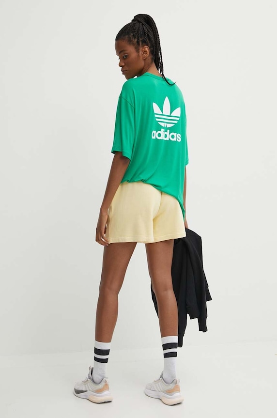 Дрехи Тениска adidas Originals IR8063 зелен