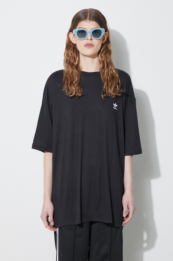 adidas Originals t-shirt Trefoil okrągły czarny IU2408