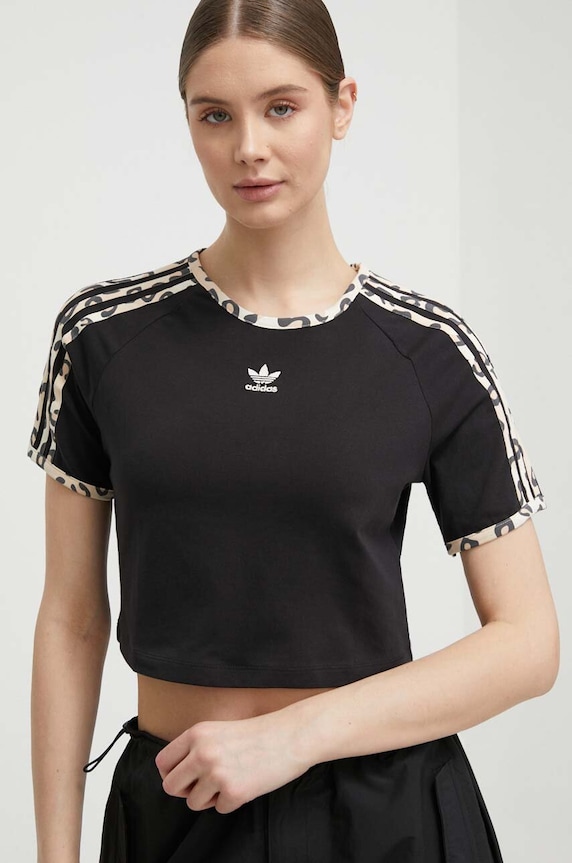 Tričko adidas Originals nášivka čierna IY7062