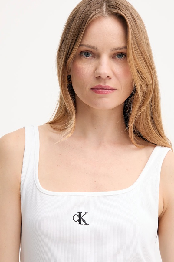 Odzież Calvin Klein Jeans top J20J223192 biały