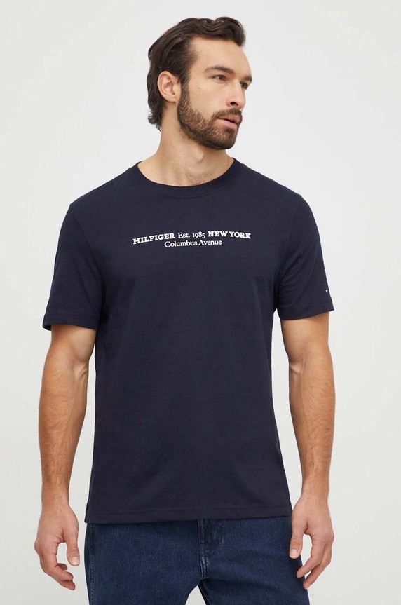 Bavlnené tričko Tommy Hilfiger MW0MW33895 tmavomodrá SS24