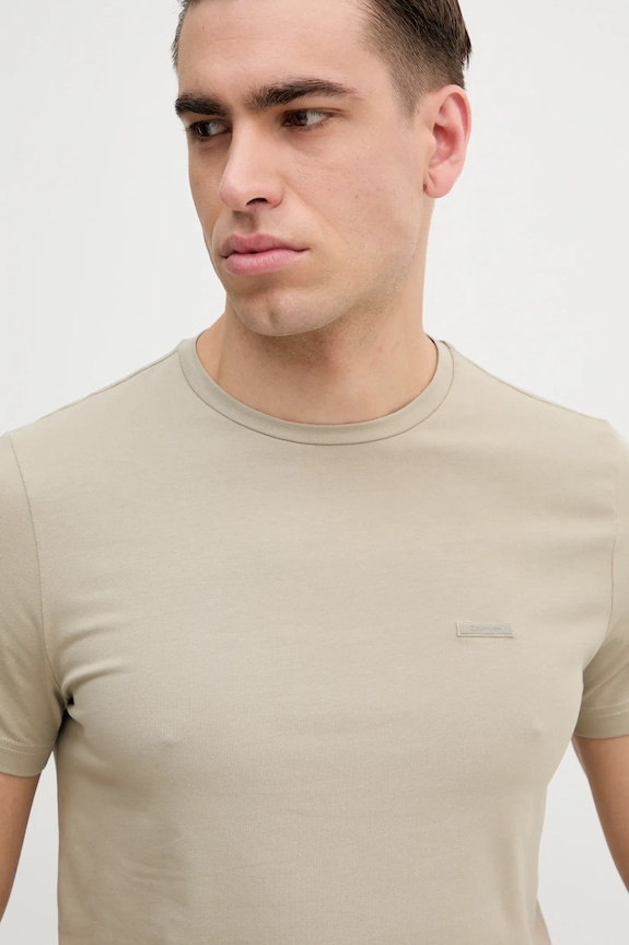 Calvin Klein T-shirt męski bawełniany z elastanem beżowy K10K112724