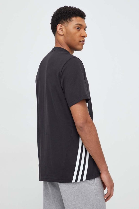 Oblečení Bavlněné tričko adidas IR9166 černá