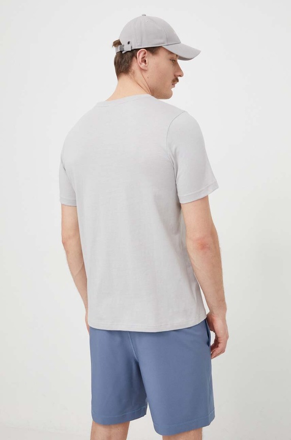 Oblečenie Bavlnené tričko adidas IY4283 sivá