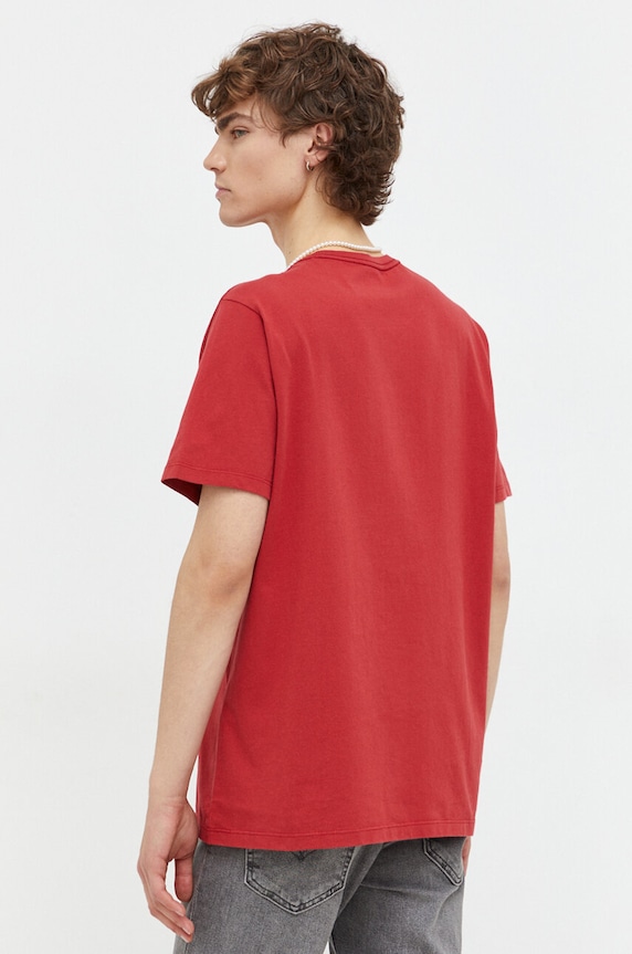 Oblečenie Bavlnené tričko Levi's 56605 červená