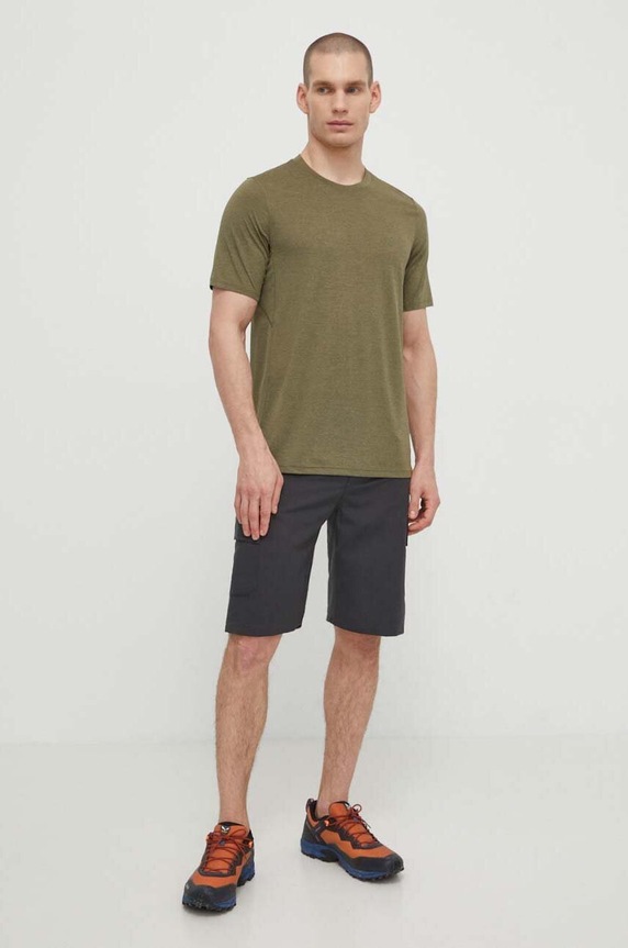 Αθλητικό μπλουζάκι Fjallraven Abisko Day κανονικό πράσινο F87197.620