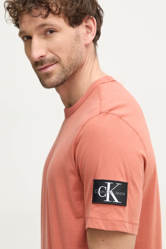 Calvin Klein Jeans t-shirt bawełniany pomarańczowy J30J323484