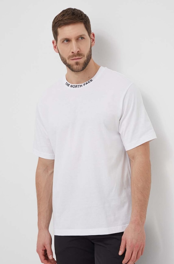 The North Face tricou din bumbac print alb NF0A87DDFN41