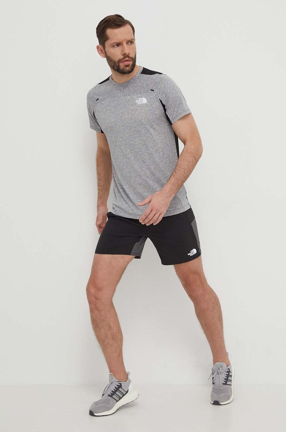 The North Face sportos póló Mountain Athletics Lab NF0A87CGRID1 szürke SS24