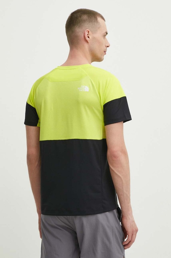 Ρούχα Αθλητικό μπλουζάκι The North Face NF0A825GWIT1 πράσινο