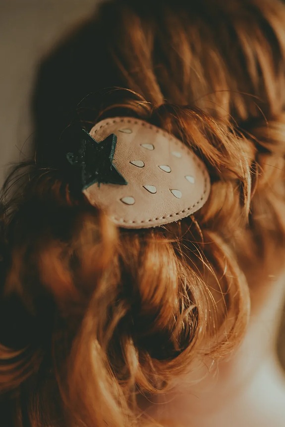 Donsje gumka do włosów dziecięca Nanoe Fruit Hair Tie Strawberry beżowy 6006002