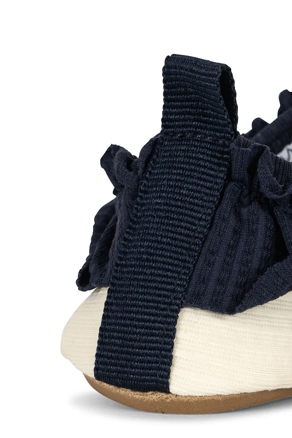 Dětské boty do vody Konges Sløjd SAILOR FRILL SWIM SHOES béžová KS102708