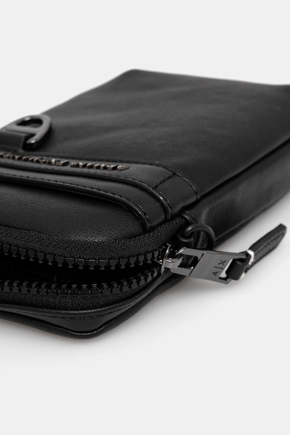 Kiegészítők Armani Exchange táska XM000256.AF11925 fekete