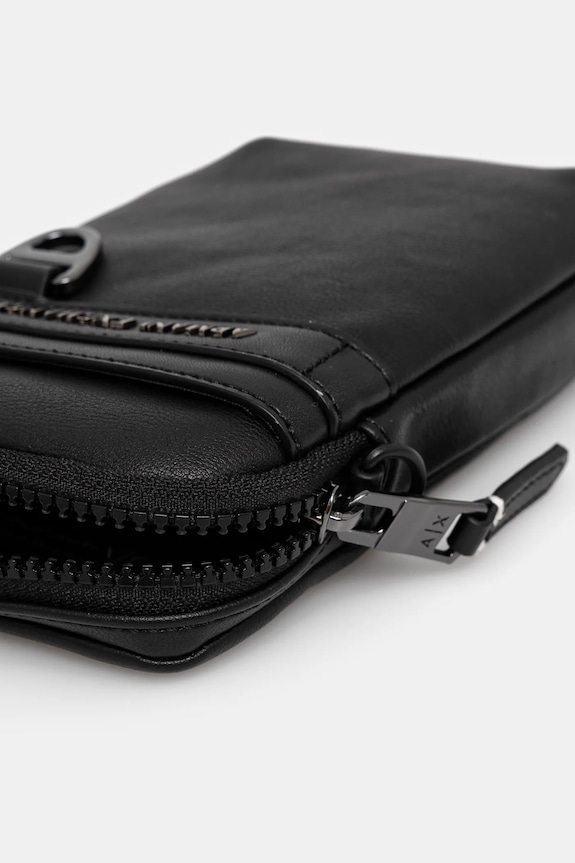 Kiegészítők Armani Exchange táska XM000256.AF11925 fekete
